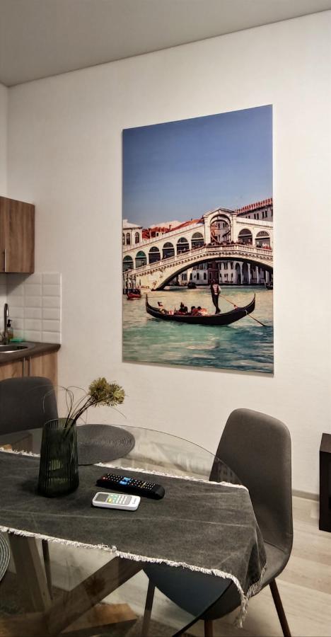 אודסה Flat in the city center מראה חיצוני תמונה